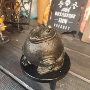 Bronze Finish On Ceramic Frog Figurine on Stand